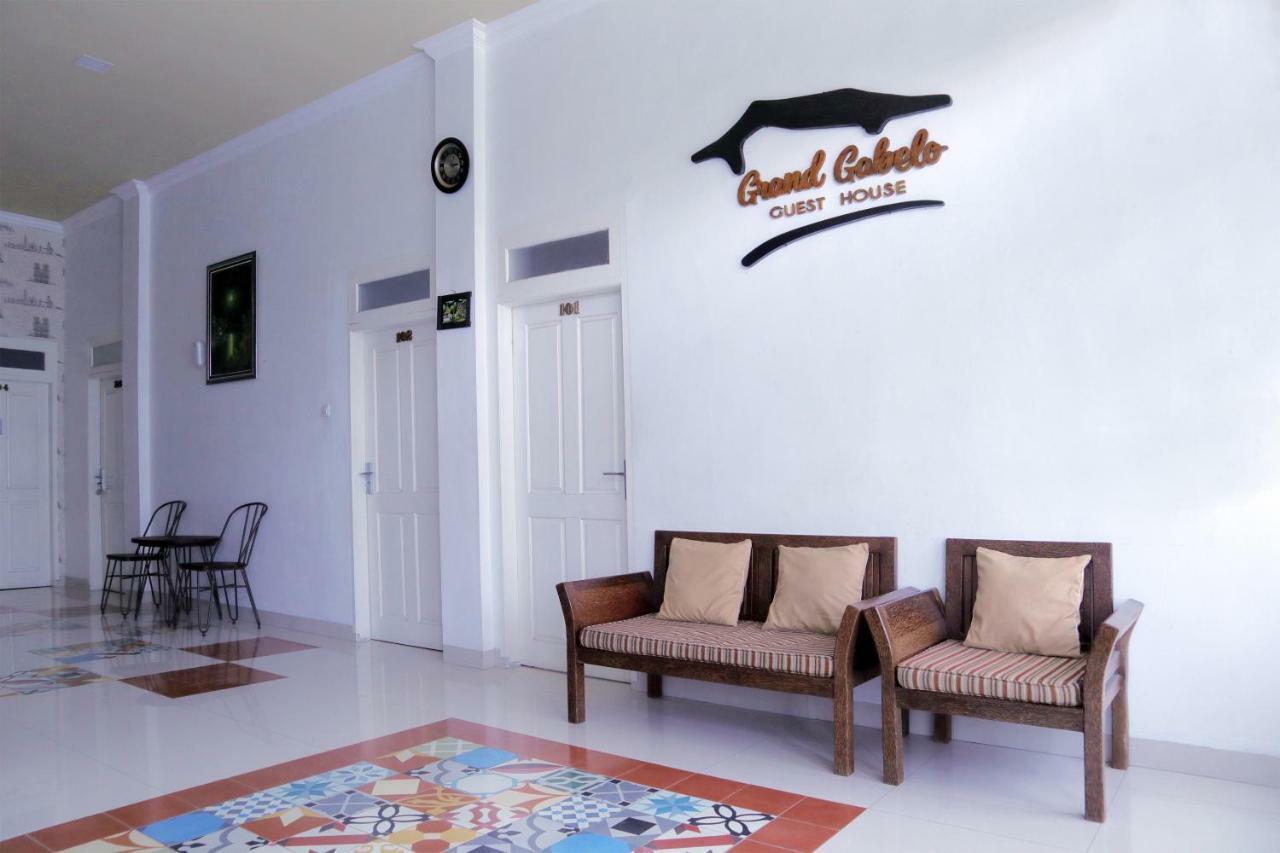 Oyo 1386 Hotel Grand Gabelo Bukittinggi Kültér fotó
