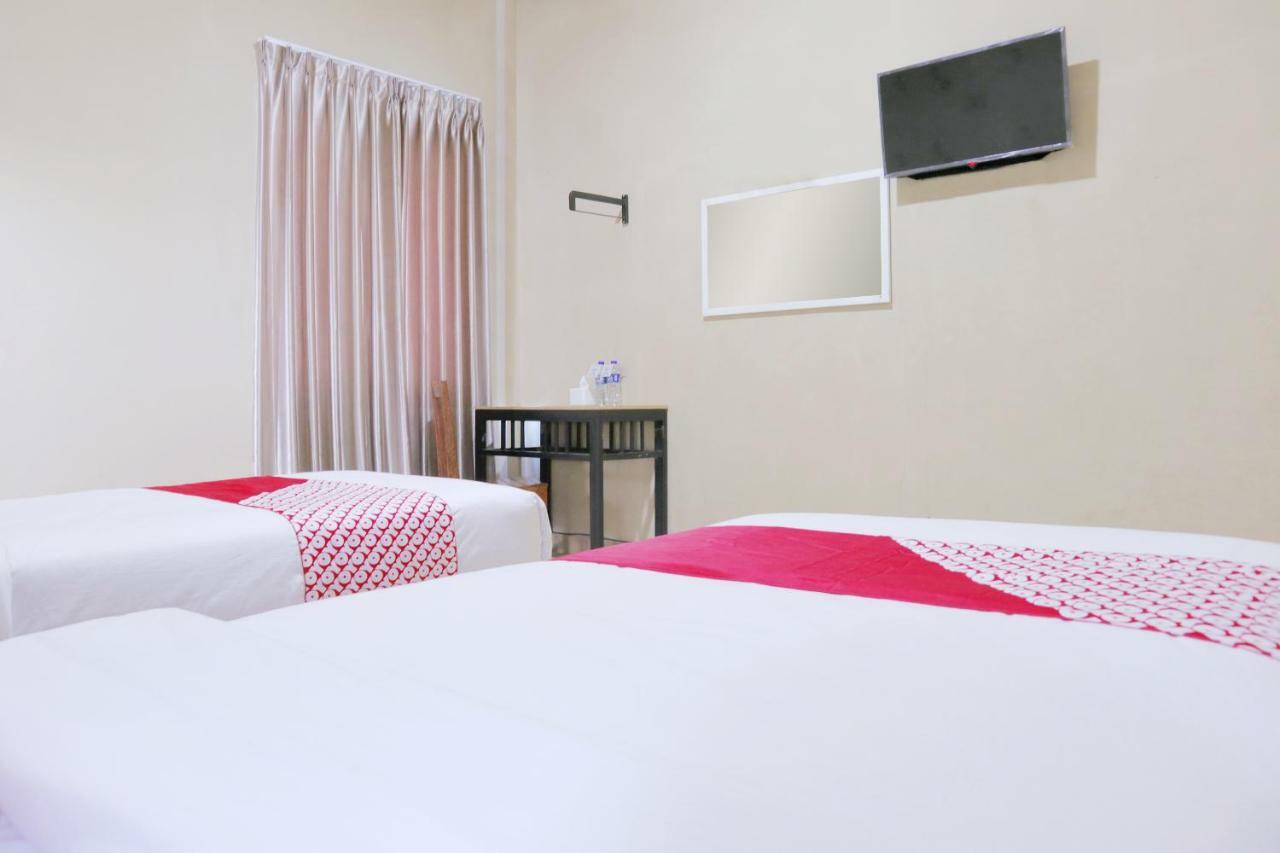 Oyo 1386 Hotel Grand Gabelo Bukittinggi Kültér fotó