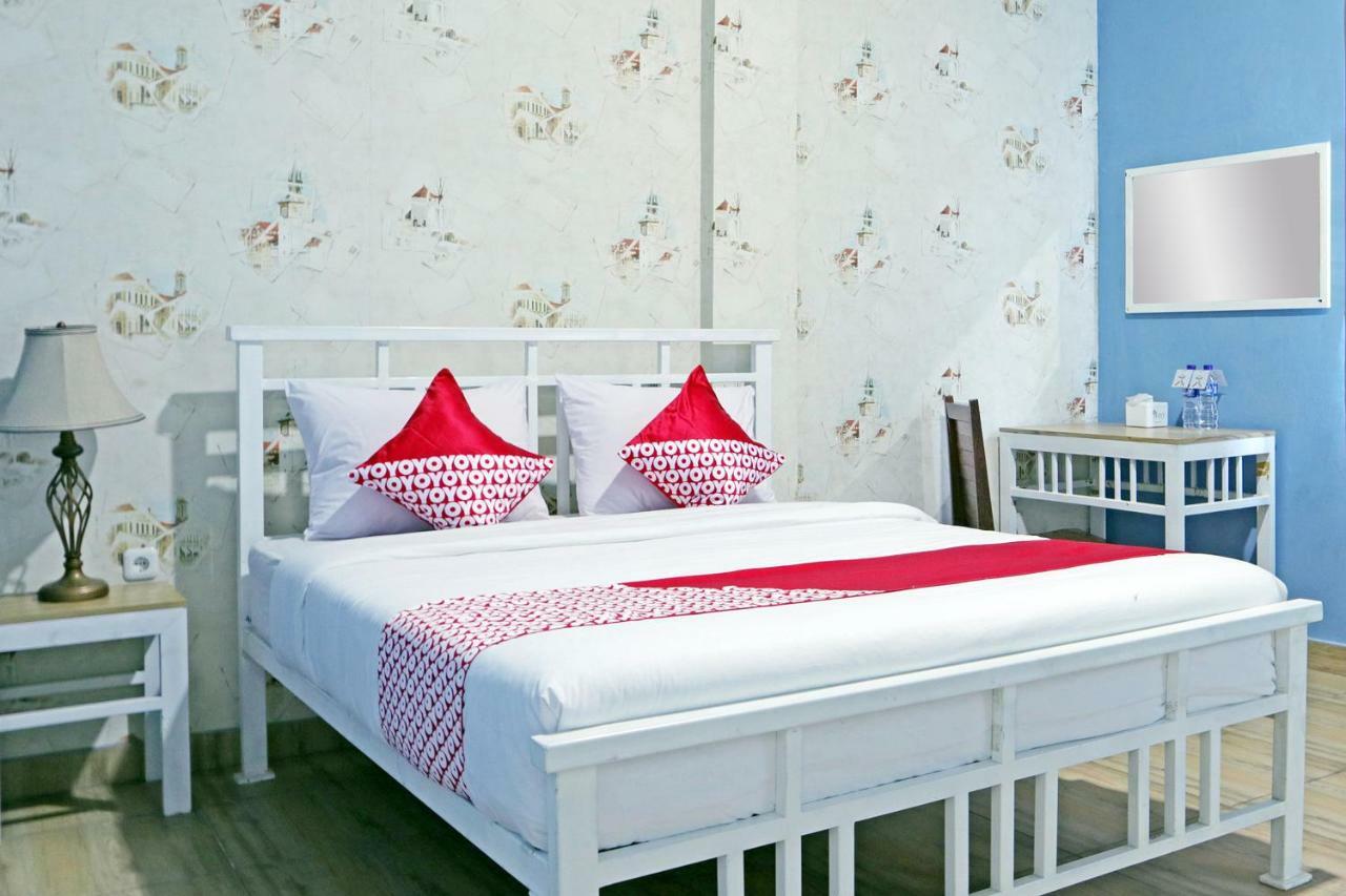Oyo 1386 Hotel Grand Gabelo Bukittinggi Kültér fotó